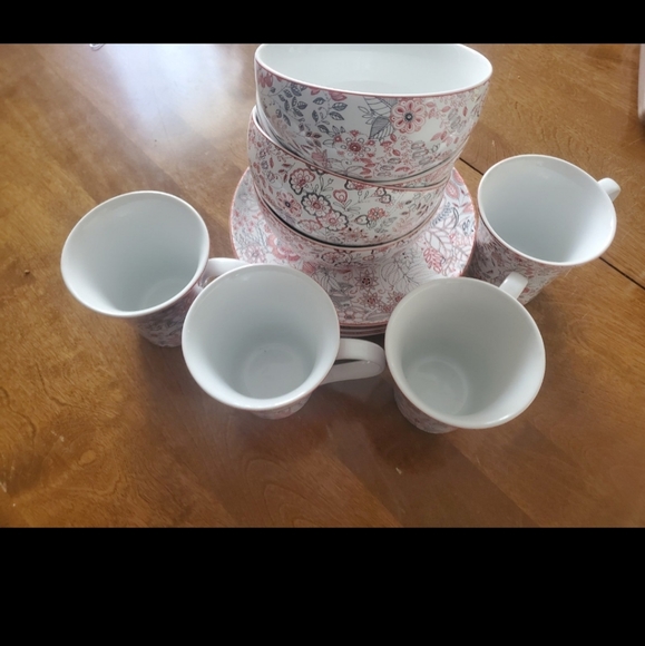 Set of Fifth 222 4 plates 4 bowls and 4 cups - Picture 4 of 7